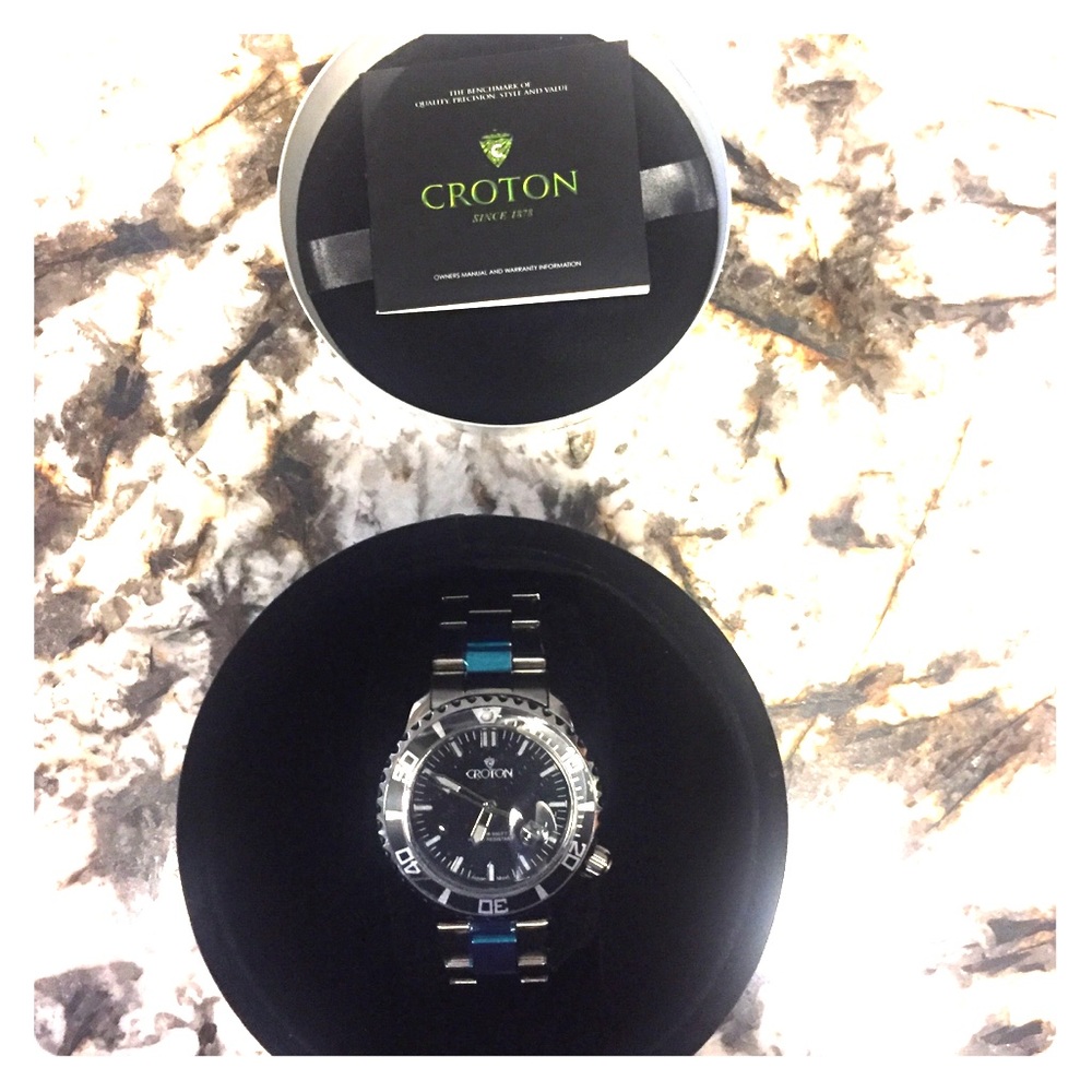 MEN'S ALL STAINLESS STEEL QUARTZ WATCH